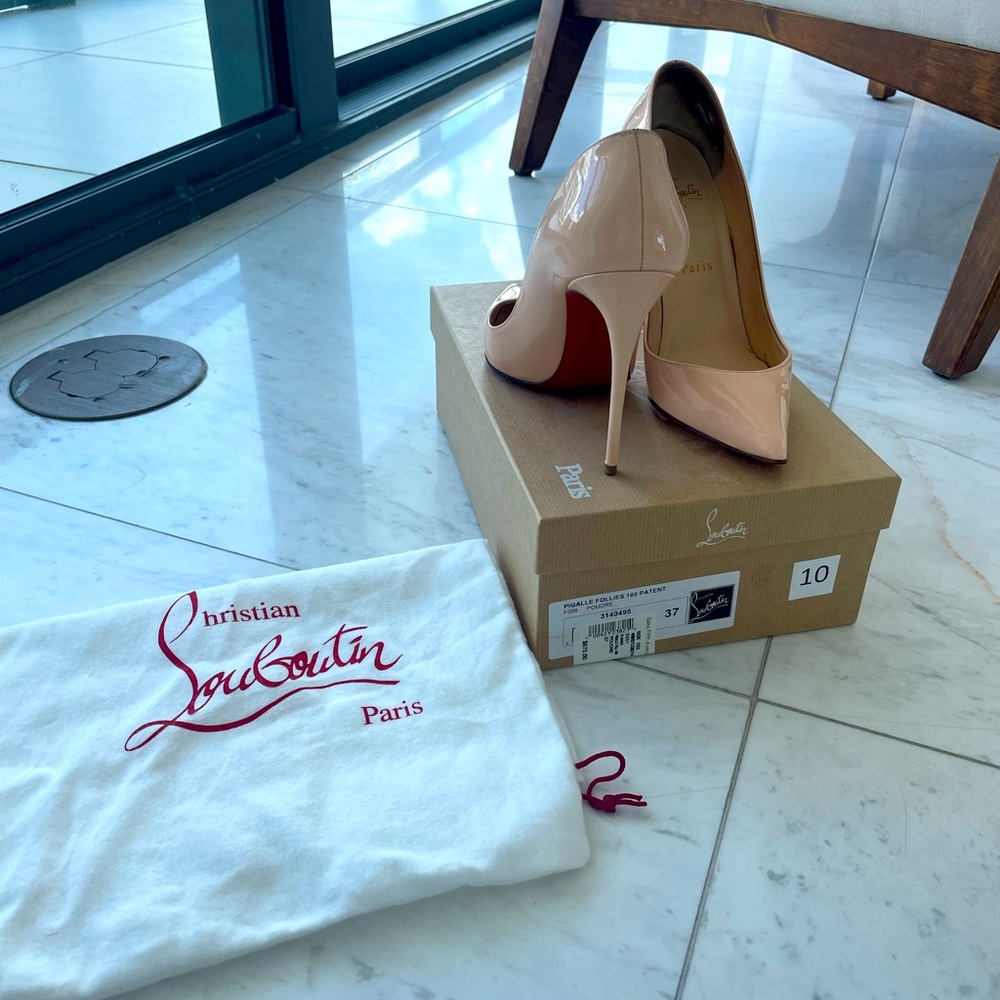 Christian Louboutin Pigalle Follies 100 Patent in Poudre size 37